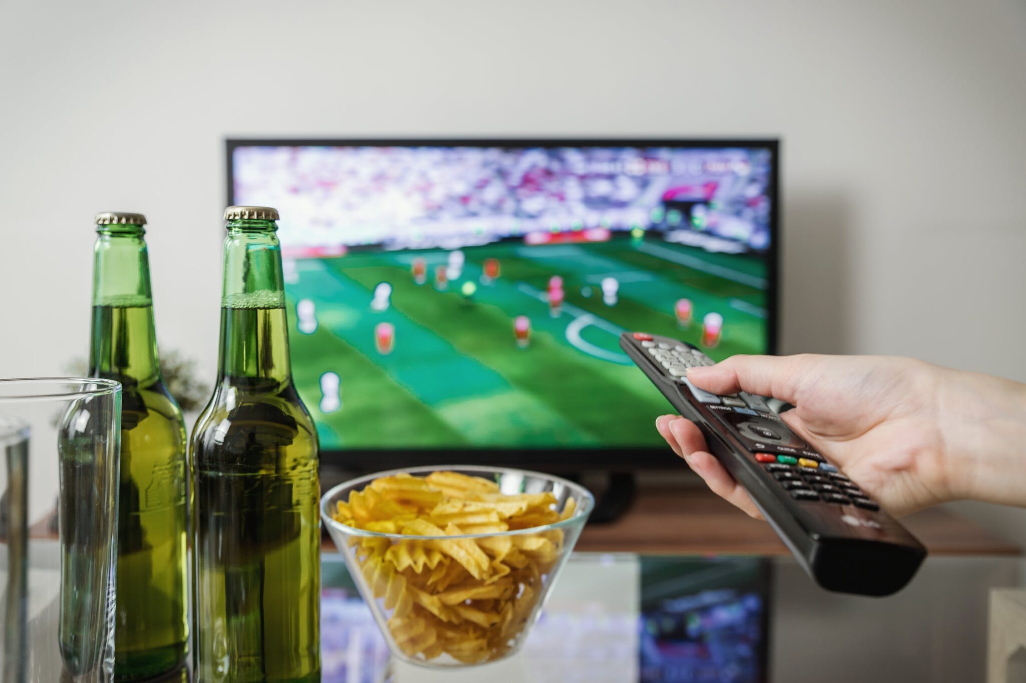 Portugal – -Internet, Television, and the Press