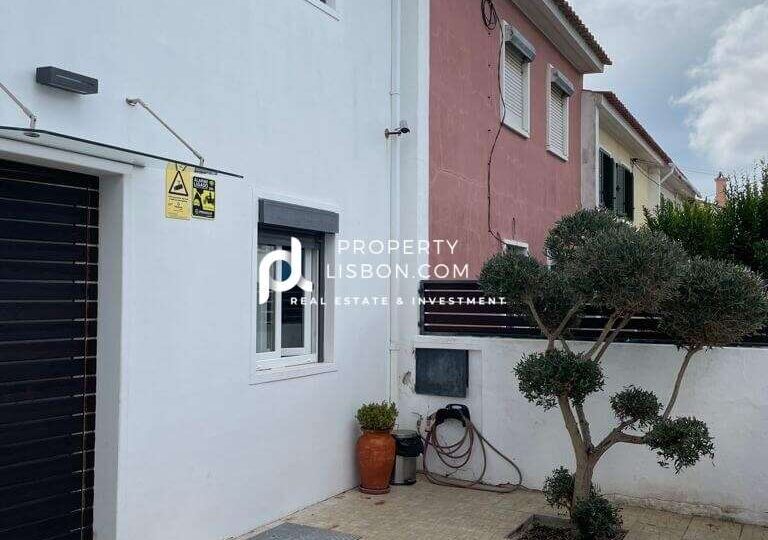 PW2345 TownHouse in Sintra